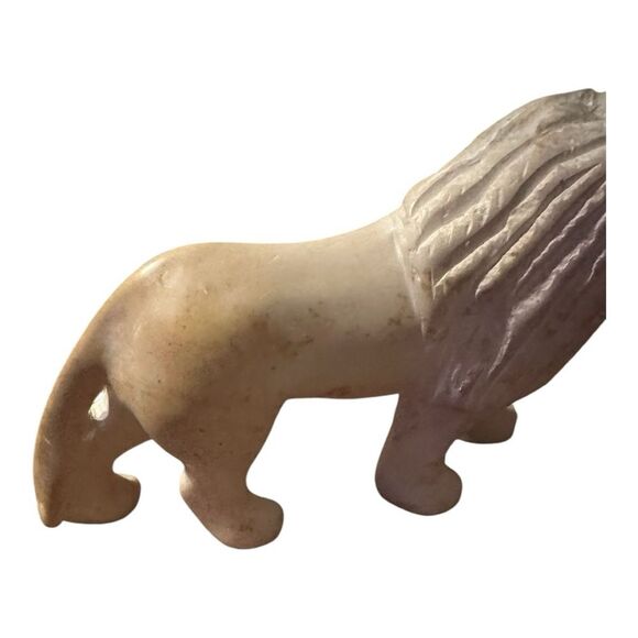 Lion stone figurine 7 1/2 inches long and 3 1/2 inch tall made in Kenya. - Picture 3 of 6